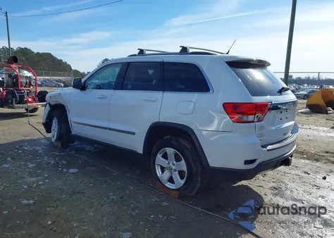 2013 Jeep Grand Cherokee Laredo z USA, uszkodzony, nr VIN 1C4RJFAG0DC631726